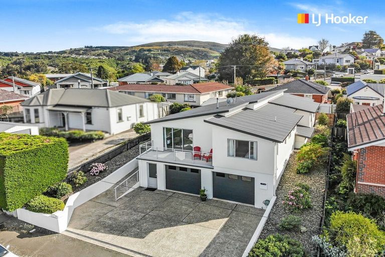 Photo of property in 34 Carnarvon Street, Belleknowes, Dunedin, 9011