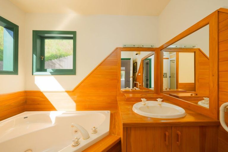 Photo of property in 184 Torquay Street, Kaikoura, 7300