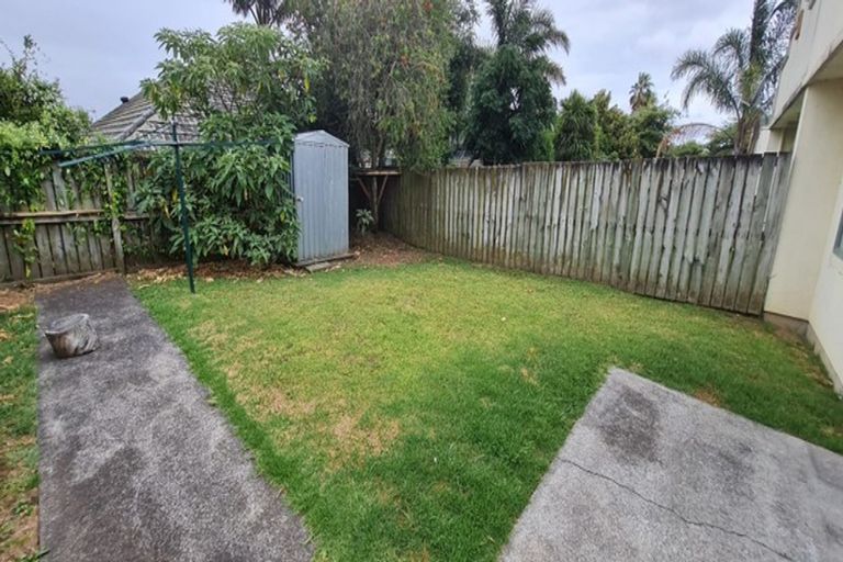 Photo of property in 126 Gadsby Road, Favona, Auckland, 2024
