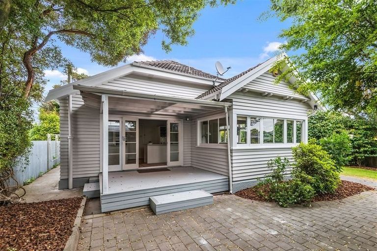 Photo of property in 160 Petrie Street, Richmond, Christchurch, 8013
