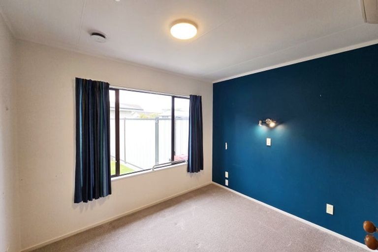 Photo of property in 42 Ryan Crescent, Greenmeadows, Napier, 4112