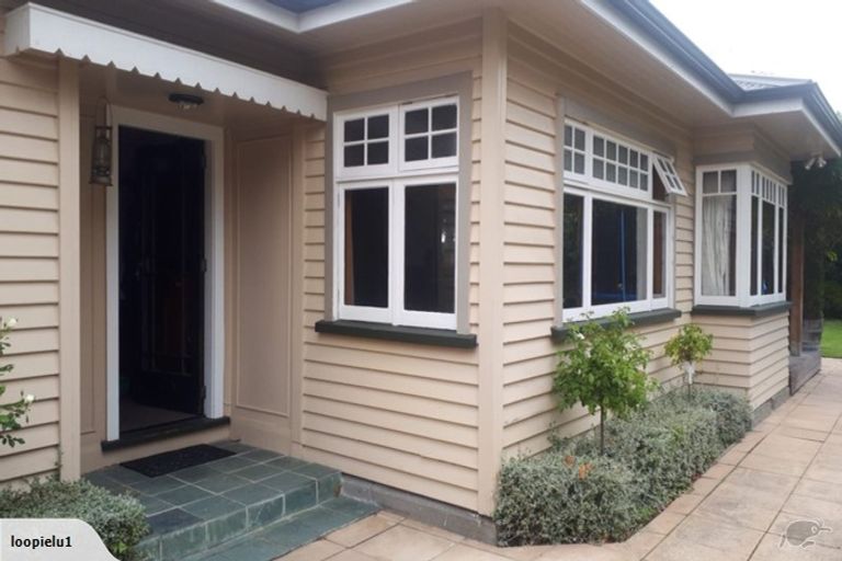 Photo of property in 5 Bryndwr Road, Fendalton, Christchurch, 8052