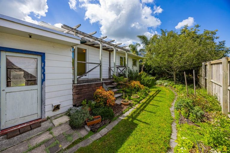 Photo of property in 2/25 Pulman Place, Clover Park, Auckland, 2019