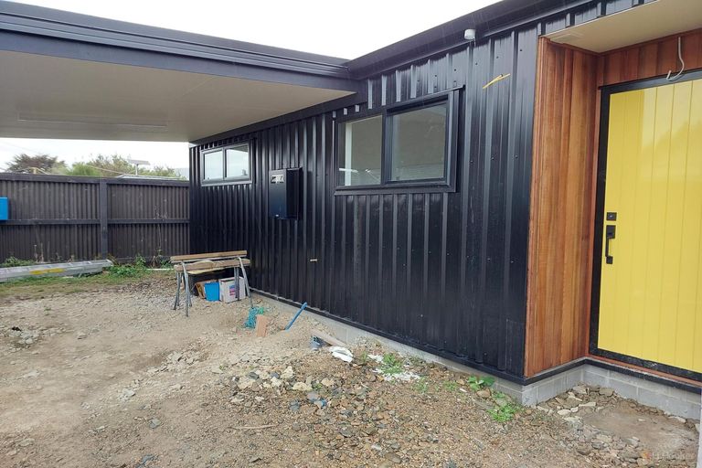 Photo of property in 8a Holmes Street, Waimate, 7924
