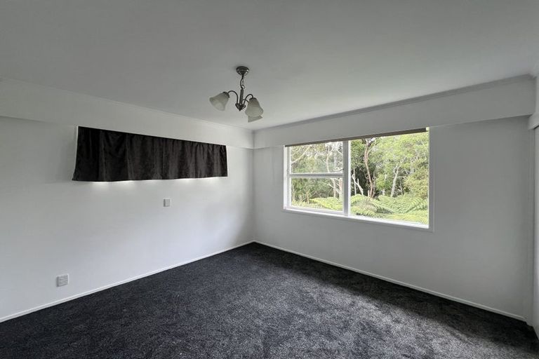 Photo of property in 5 Lynn Road, Bayview, Auckland, 0629