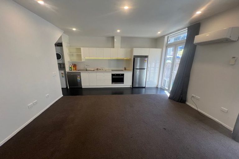 Photo of property in 2b Devon Street, Aro Valley, Wellington, 6021