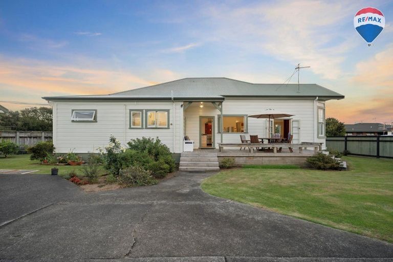 Photo of property in 36 Burn Street, Levin, 5510