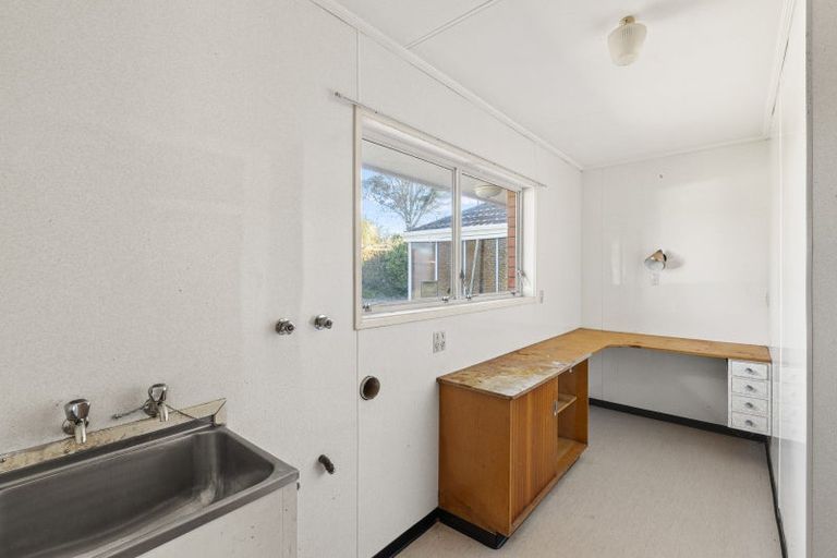 Photo of property in 310 Paraite Road, Paraite, New Plymouth, 4373