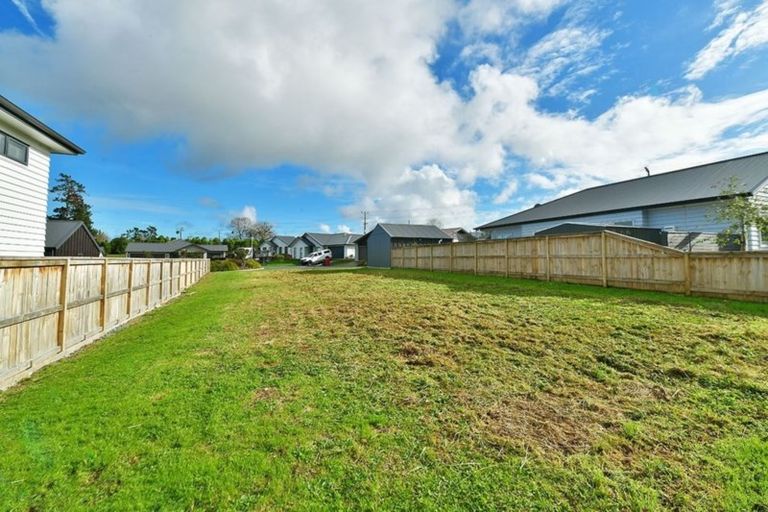 Photo of property in 12 Magnolia Lane, Kaukapakapa, Helensville, 0875