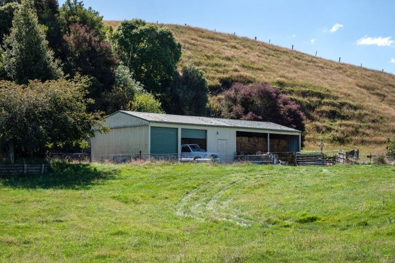 Photo of property in 69 Hitiri Road, Kinloch, Taupo, 3377