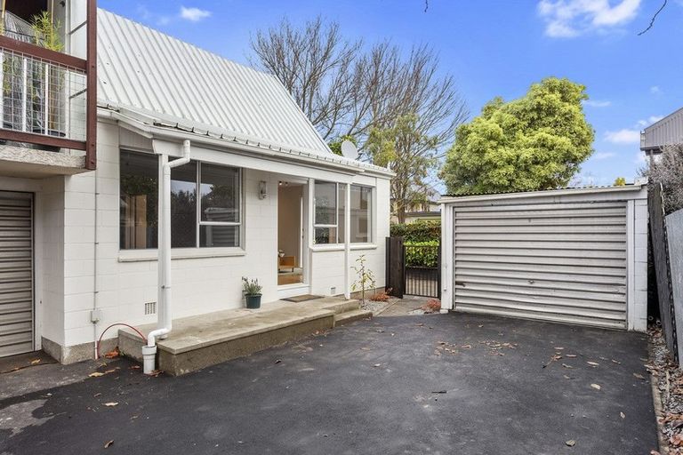 Photo of property in 9/11 Winchester Street, Merivale, Christchurch, 8014