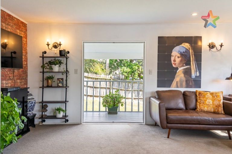 Photo of property in 22 Invercargill Drive, Kelson, Lower Hutt, 5010