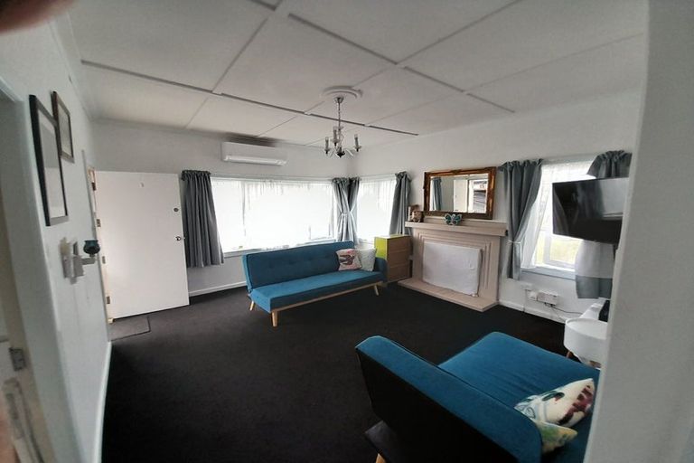 Photo of property in 18 Beihlers Road, Weymouth, Auckland, 2103