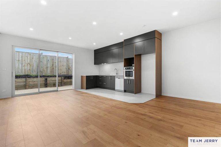 Photo of property in 5 Rarangi Mai Lane, Karaka, 2113