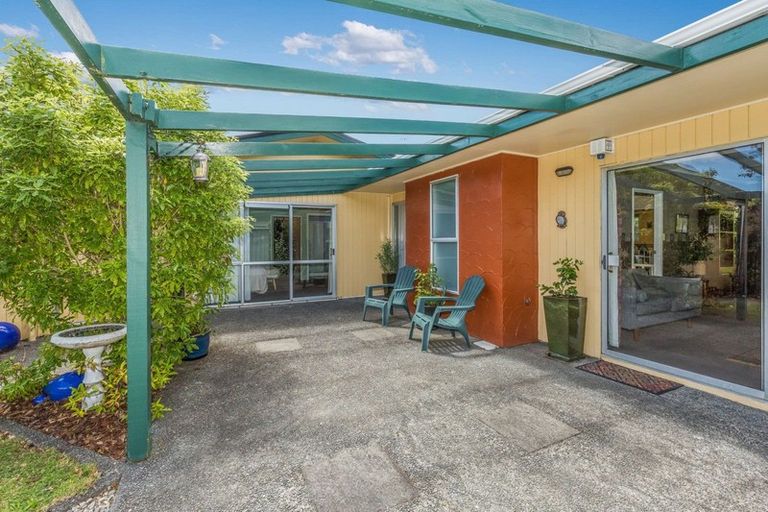 Photo of property in 22 Bowline Place, Whitby, Porirua, 5024