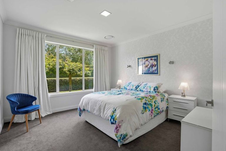 Photo of property in 20 Ruru Avenue, Otatara, Invercargill, 9879