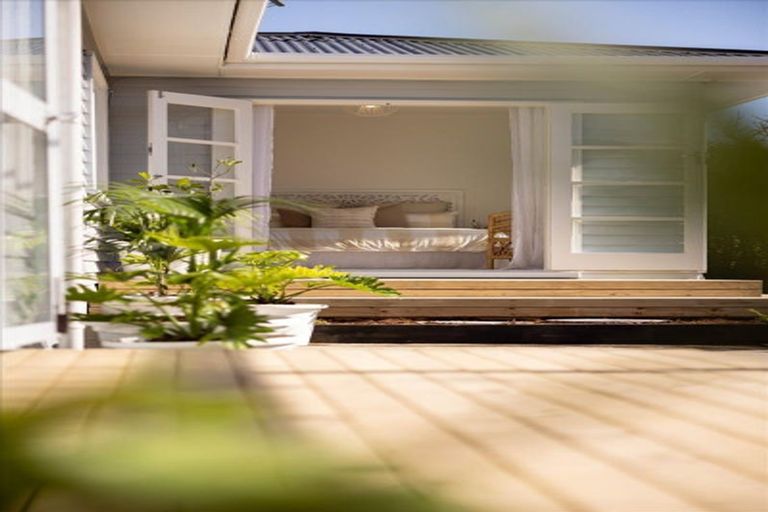 Photo of property in 19 Dunlop Road, Te Puke, 3119