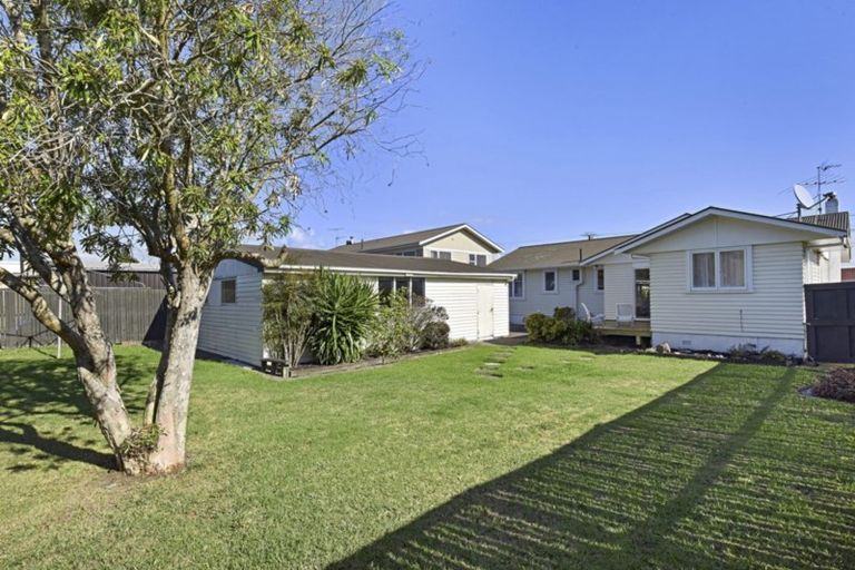 Photo of property in 38 Ferguson Street, Manurewa East, Auckland, 2102