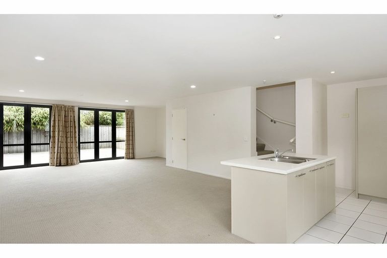 Photo of property in 4 Rochdale Way, Stoke, Nelson, 7011