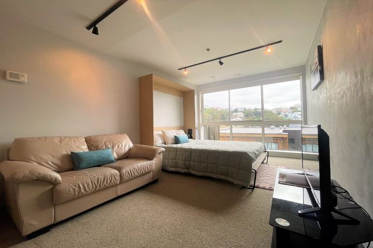 Photo of property in Vedado Apartments, 208/41 Hopper Street, Mount Cook, Wellington, 6011