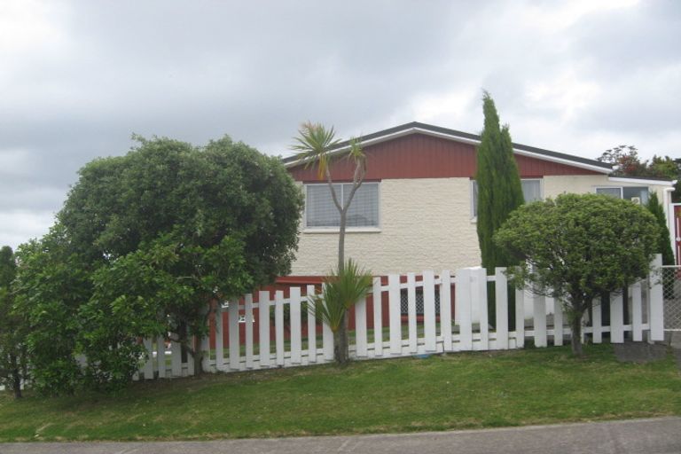 Photo of property in 7a Tower Hill, Stanmore Bay, Whangaparaoa, 0930