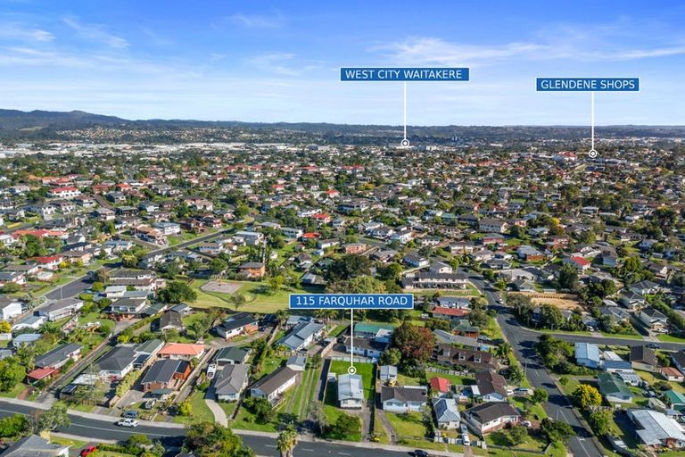 Photo of property in 115 Farquhar Road, Glendene, Auckland, 0602
