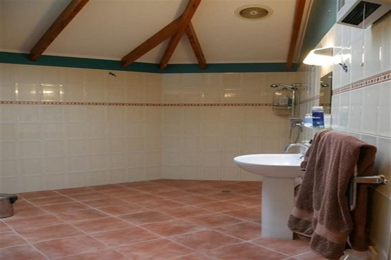 Photo of property in 6 Reotahi Road, Whangarei Heads, Whangarei, 0174