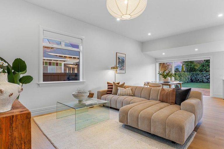 Photo of property in 17 Severn Street, St Albans, Christchurch, 8014