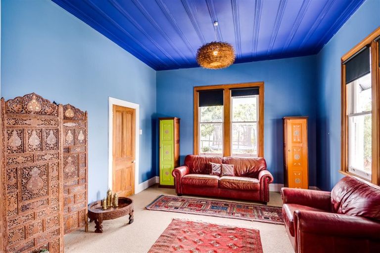 Photo of property in 44 Mcgreevy Street, Waipawa, 4210