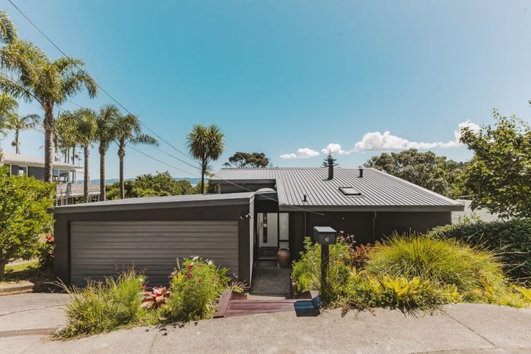Photo of property in 42 Tizard Road, Birkenhead, Auckland, 0626
