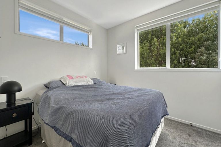 Photo of property in 7/24 Kelwyn Road, Kelston, Auckland, 0602