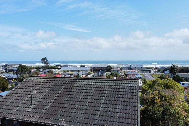 Photo of property in 6 Hewlett Road, Karoro, Greymouth, 7805