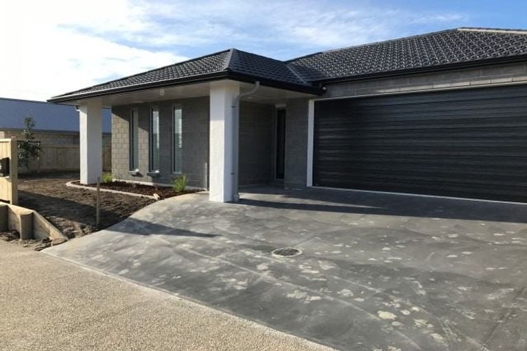Photo of property in 17 Materawaho Way, Pyes Pa, Tauranga, 3112
