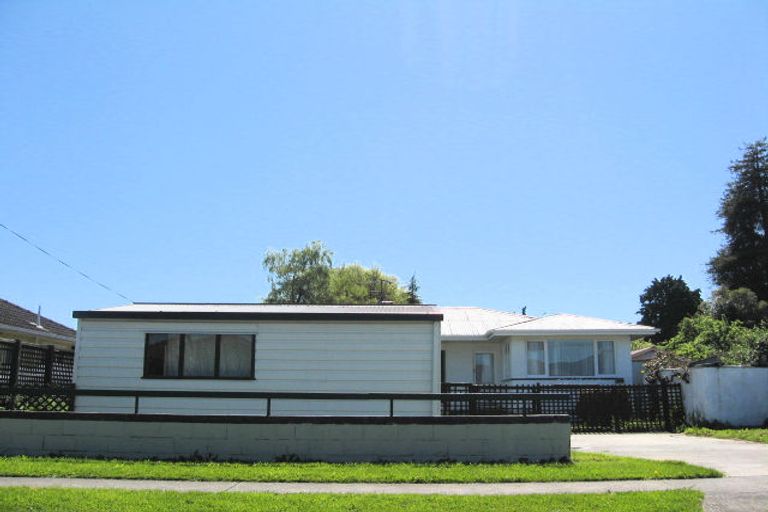 Photo of property in 2/5 Tainui Street, Stoke, Nelson, 7011