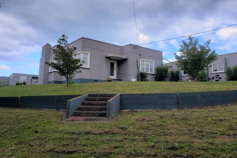 Photo of property in 37 Chester Street, Patea, 4520