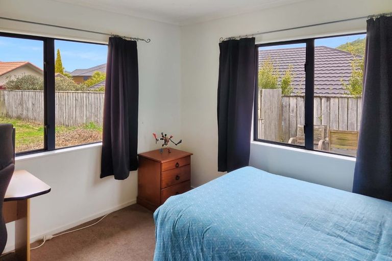 Photo of property in 13 Ormrod Grove, Riverstone Terraces, Upper Hutt, 5018