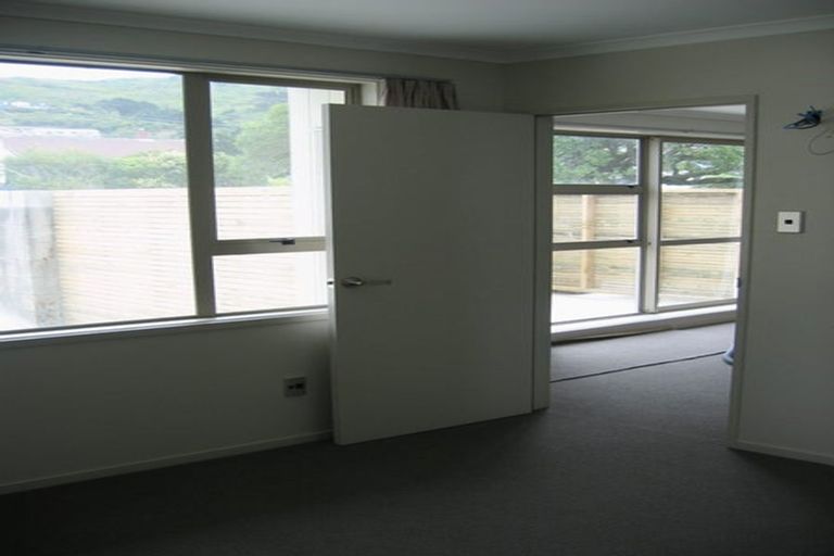Photo of property in 2 Sim Street, Johnsonville, Wellington, 6037