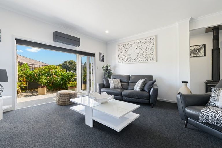 Photo of property in 50 Pembroke Drive, Bethlehem, Tauranga, 3110