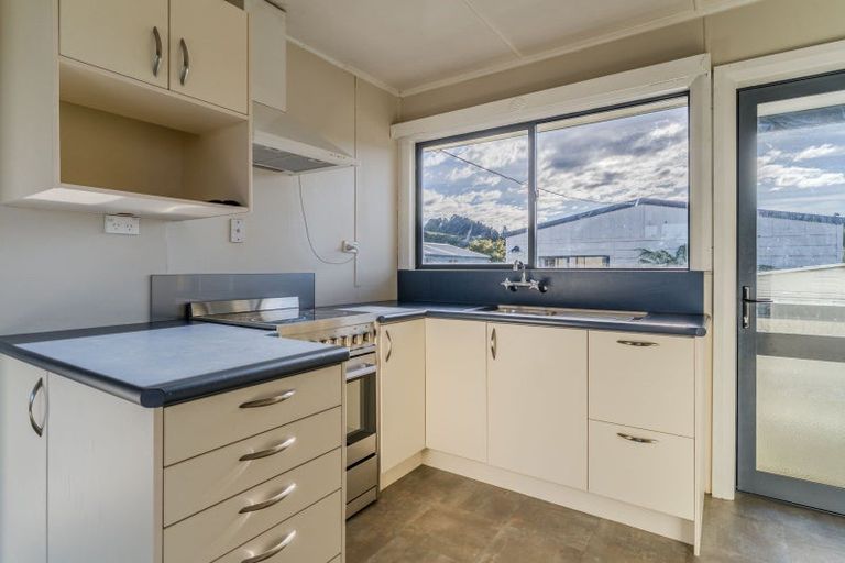 Photo of property in 128 Main Road, Fairfield, Dunedin, 9018