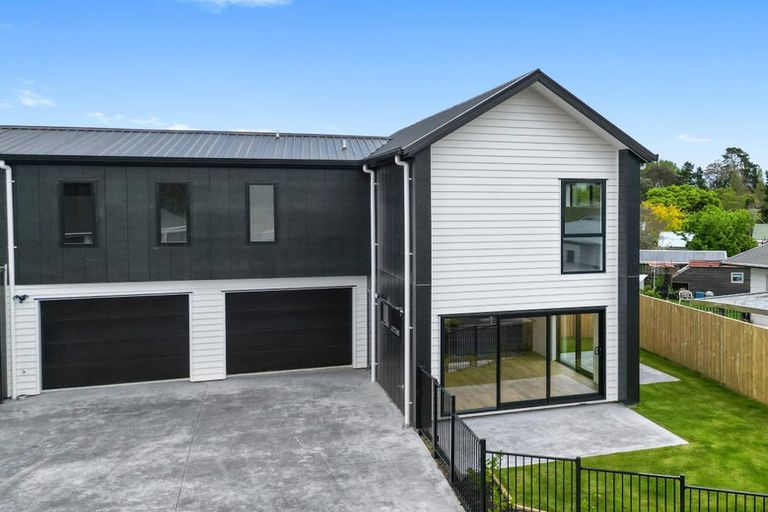 Photo of property in 10 Mcewan Place, Fitzroy, Hamilton, 3206