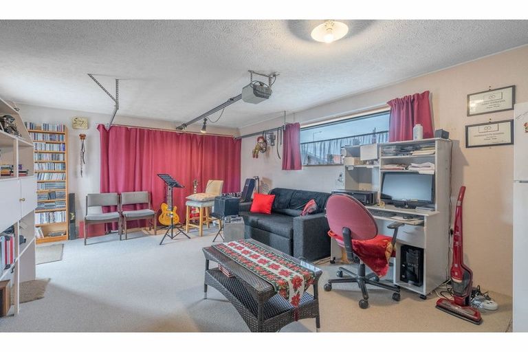 Photo of property in 354 Tay Street, Turnbull Thomson Park, Invercargill, 9810