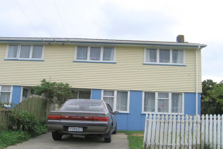 Photo of property in 44 Bell Street, Tawa, Wellington, 5028