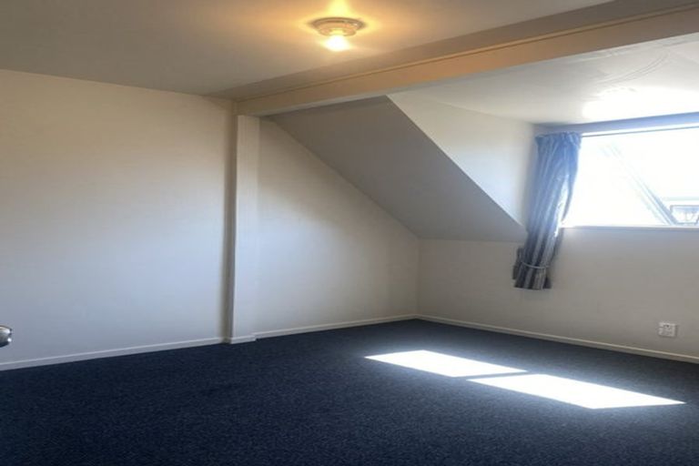 Photo of property in 2/35 Brockworth Place, Riccarton, Christchurch, 8011