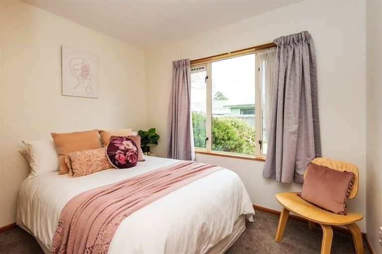 Photo of property in 60b Halswell Road, Hillmorton, Christchurch, 8025