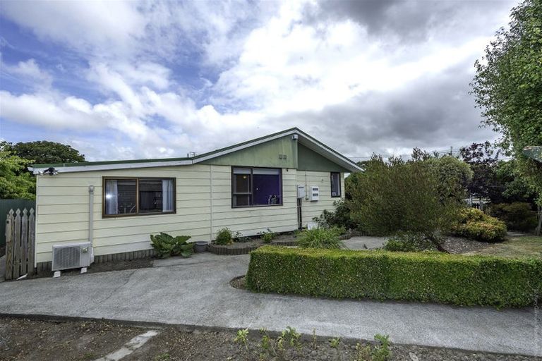Photo of property in 1 Leeston Road, Springston, 7616