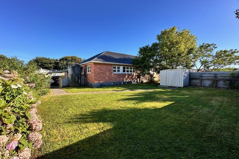 Photo of property in 2 White Street, Whanganui East, Whanganui, 4500
