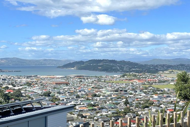 Photo of property in 75b Houghton Bay Road, Houghton Bay, Wellington, 6023