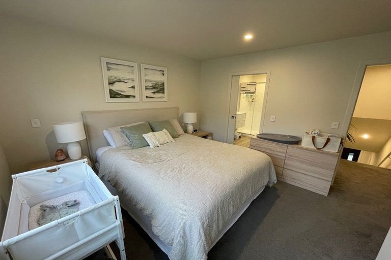 Photo of property in 2/28 Fitzherbert Road, Wainuiomata, Lower Hutt, 5014