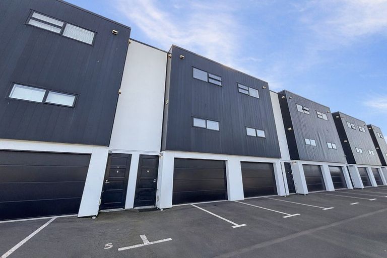 Photo of property in 6/18 Ashley Place, Papamoa Beach, Papamoa, 3118