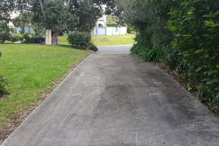 Photo of property in 13b Whiritoa Beach Road, Whiritoa, Whangamata, 3691